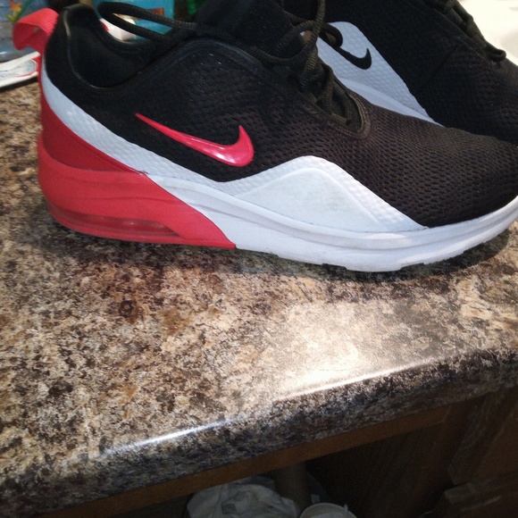 Nike air 10 1/2 - Picture 3 of 8